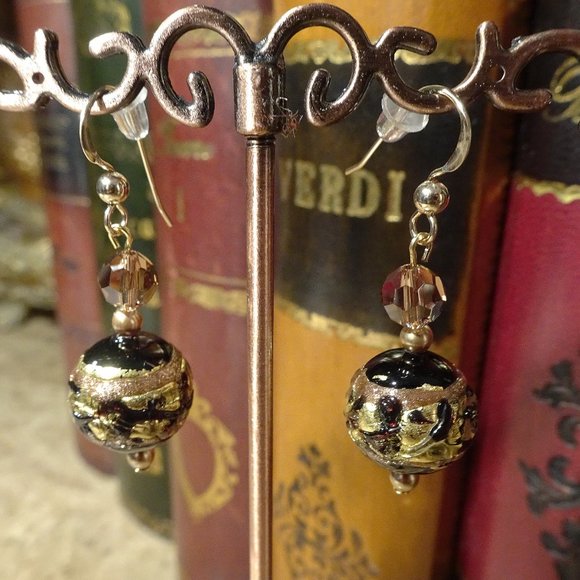 Handcrafted Murano earrings in drop style & 5 color options - Picture 8 of 15